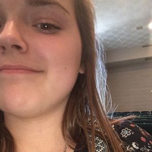 Meet your Posher, Raylyn